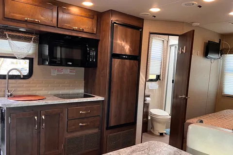 Joyful Jayco Melbourne  Class C