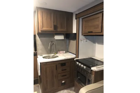 Cedarsquare's 2020 Forest River 3251LE Class C