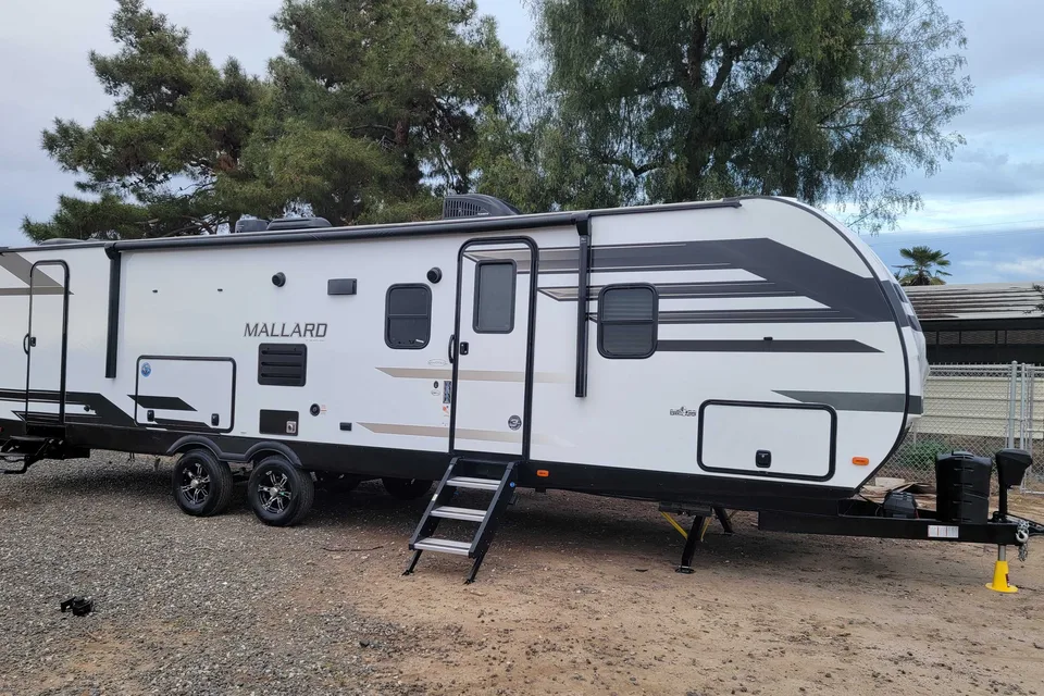 Isaac's Heartland Mallard Travel Trailer
