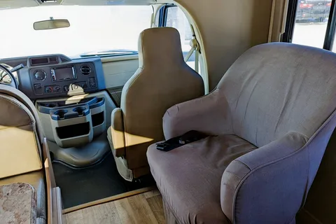 Kinwood's 2019 Thor Motor Coach Four Winds Class C