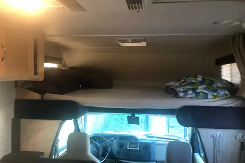 Family Adventurer! 22” Sleeps 6, a life time memory!