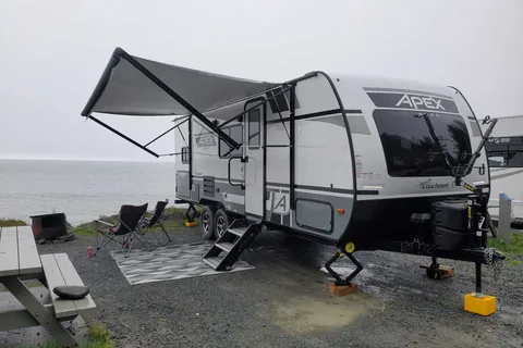 Tim's Coachmen Apex Nano 2021!!  **PET FRIENDLY**