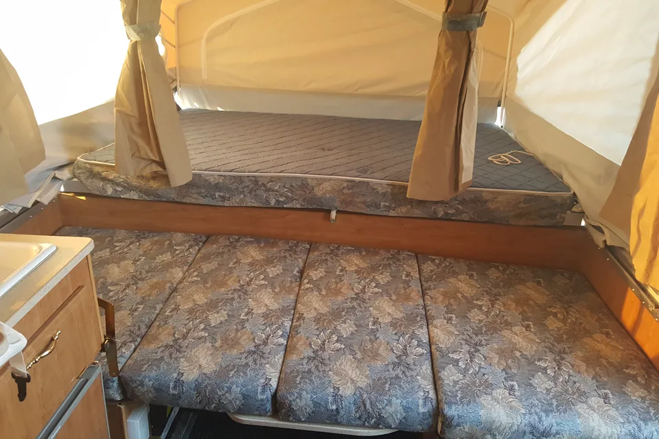 Excellent Tent Trailer with 2 Dinettes and Electric Crank Up - Only one in AB