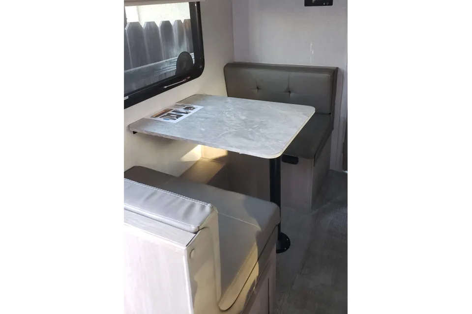 Lorant's Lightweight GeoPro (2021) is the perfect getaway home