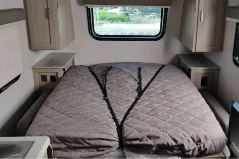 Lorant's Lightweight GeoPro (2021) is the perfect getaway home