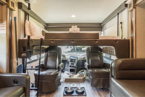 RV Pennie- 2019 Jayco Precept 31 UL