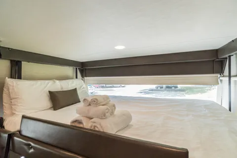 RV Pennie- 2019 Jayco Precept 31 UL