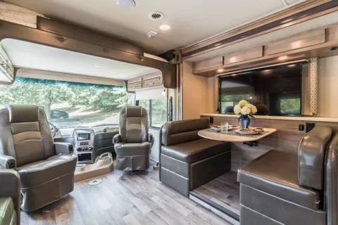 RV Pennie- 2019 Jayco Precept 31 UL