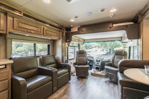 RV Pennie- 2019 Jayco Precept 31 UL