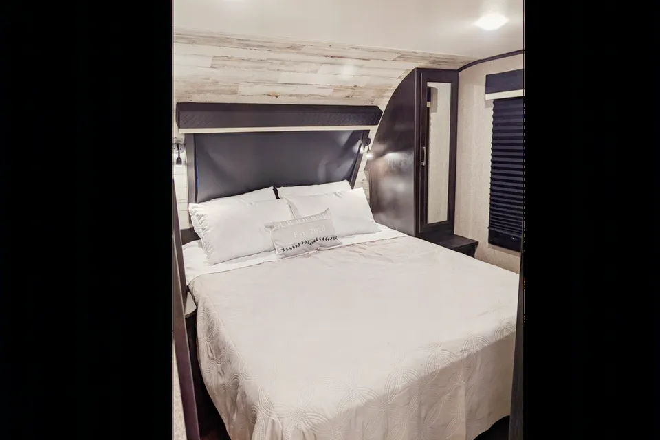 Jayco Whitehawk bunkhouse 29BH Travel Trailer