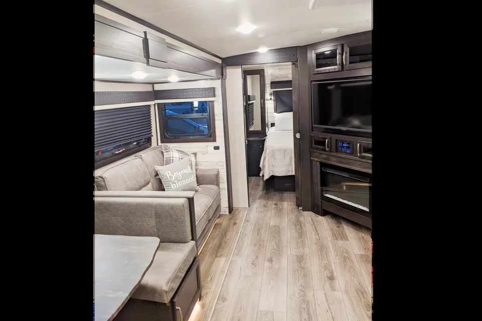 Jayco Whitehawk bunkhouse 29BH Travel Trailer