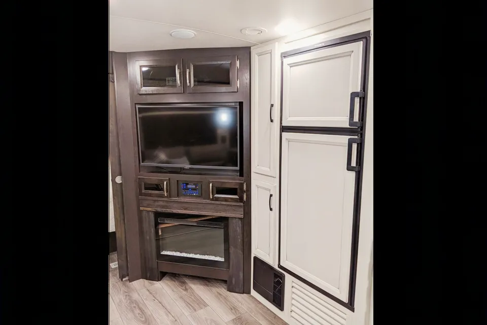 Jayco Whitehawk bunkhouse 29BH Travel Trailer