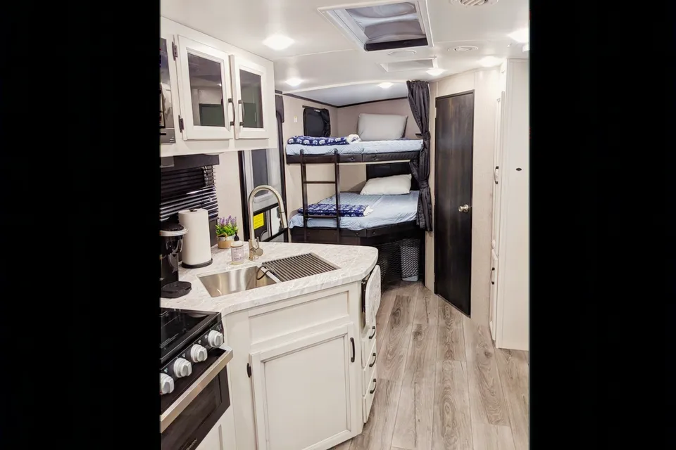 Jayco Whitehawk bunkhouse 29BH Travel Trailer