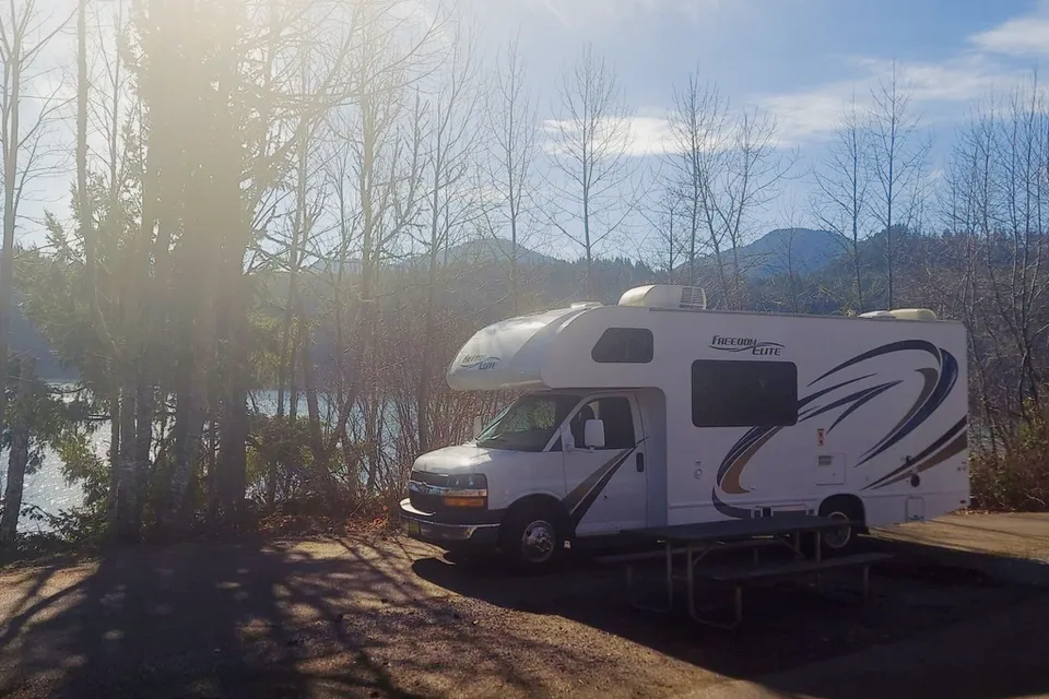 Family 2019 Chevrolet Motorhome - Thor Freedom Elite Class C
