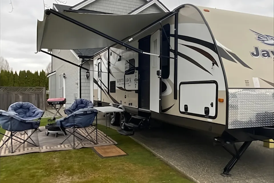 Cathy's Jayco White Hawk Ultra Lite 28DSBH Travel Trailer