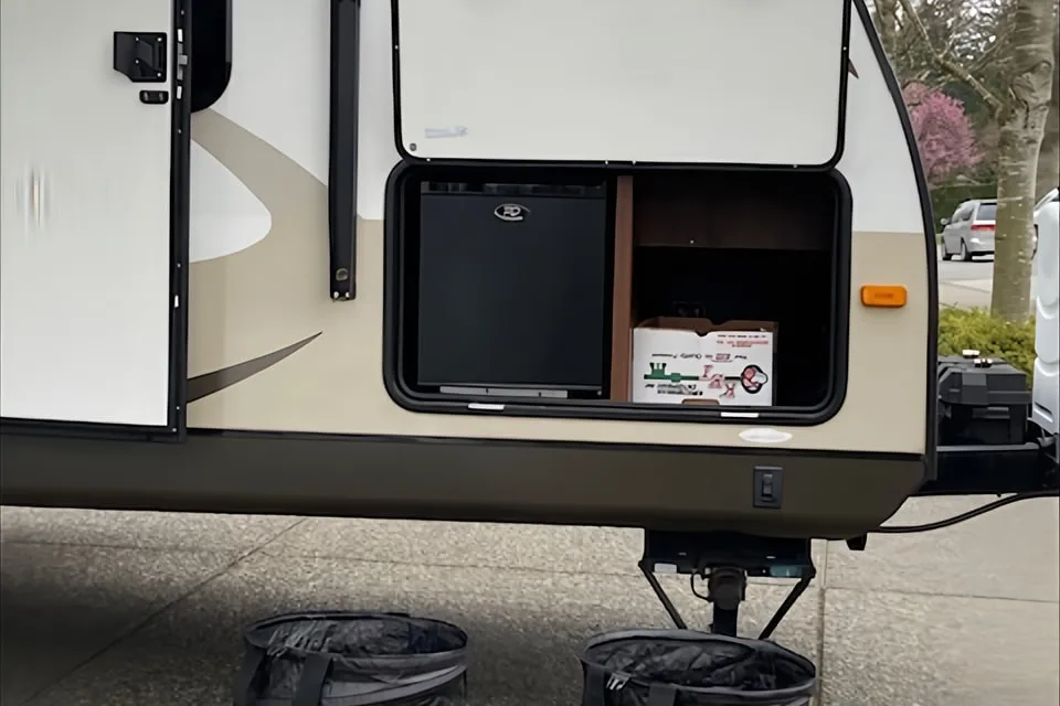 Cathy's Jayco White Hawk Ultra Lite 28DSBH Travel Trailer