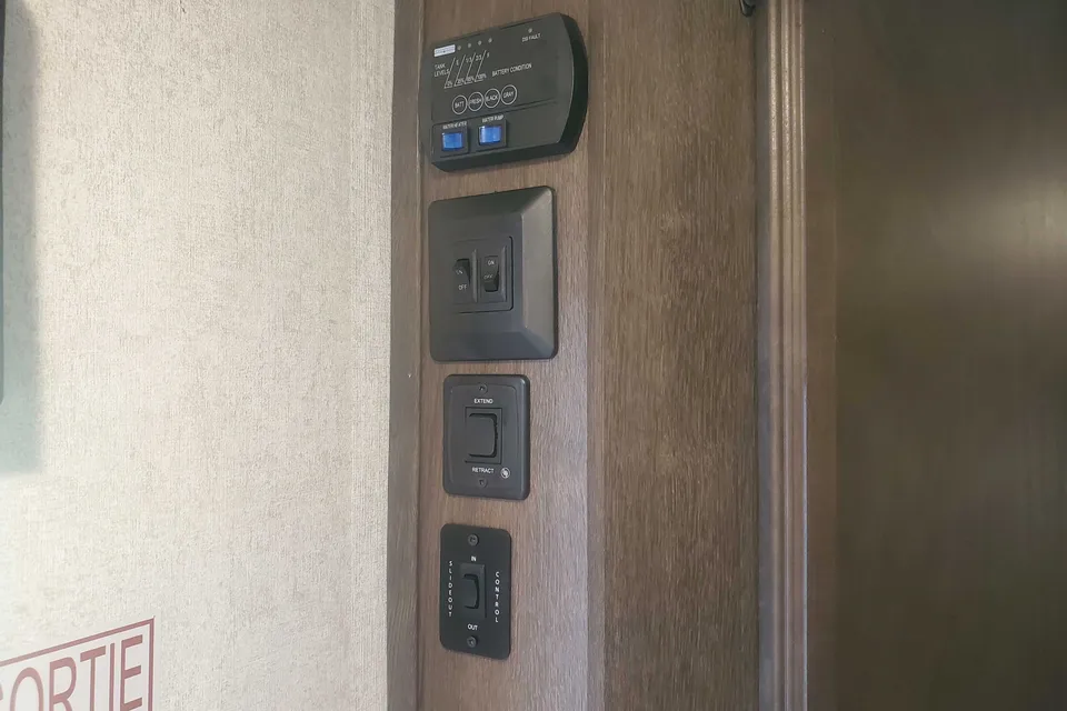 Starcraft 24rls Travel Trailer