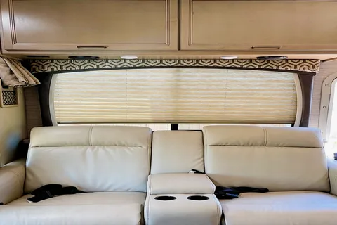 2021 Thor Motor Coach chateau Class C
