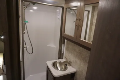 Ted's Adventurer Motorhome -  2019 Class C 