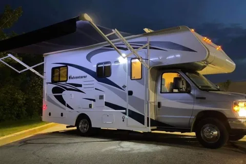 Ted's Adventurer Motorhome -  2019 Class C 