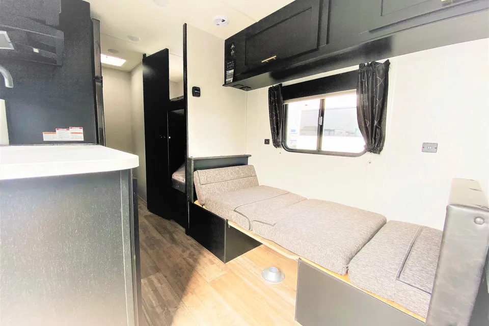 ❤️ Rent my 2022 RV Delivered to RV Parks ❤️Sleeps 5