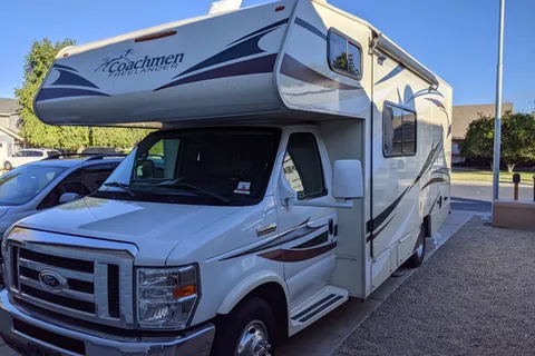 Spacious, Modern and Solar! 2016 Coachmen Freelander