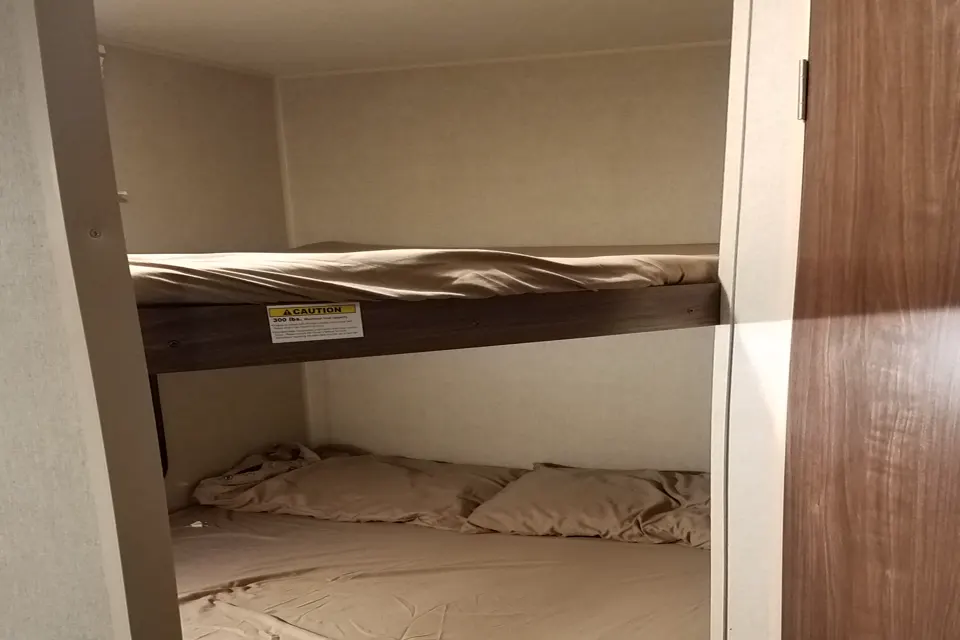 Brian's Coleman 27BHS Travel Trailer