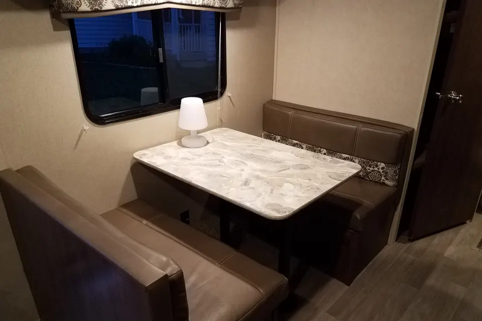 Brian's Coleman 27BHS Travel Trailer