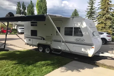 Edward's R-Vision Trail Lite 7212 Travel Trailer