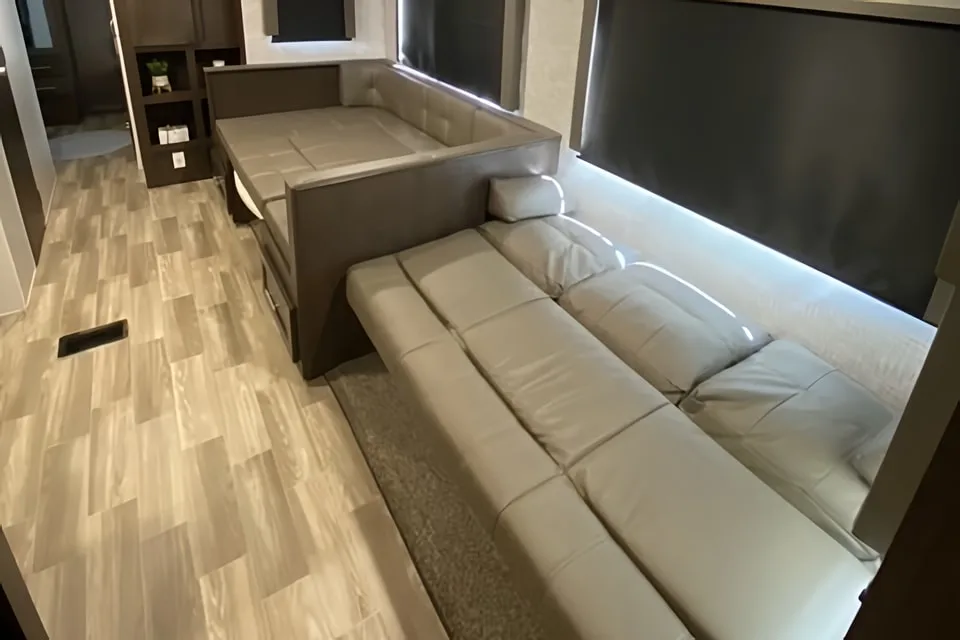 Your next getaway! Forest River Wildwood 30 footer with slideout!