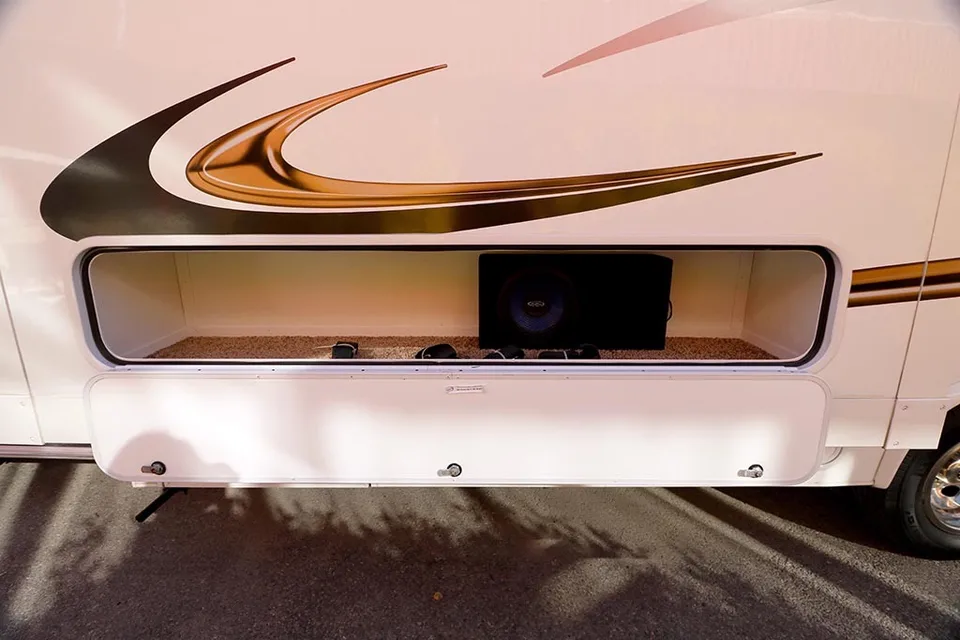 Gabriel's Forest River Sunseeker Class C