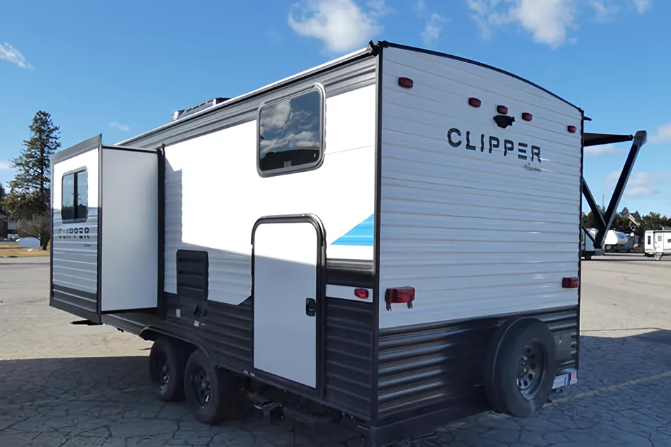 Adam's Coachman Clipper 21 BHS Travel Trailer