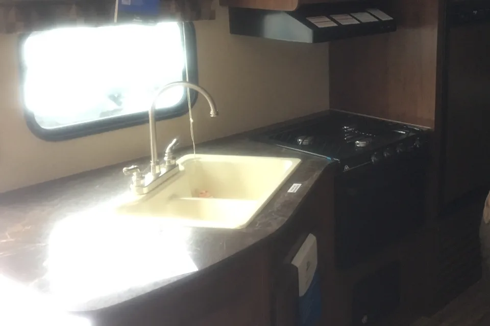 Large family and pet friendly!