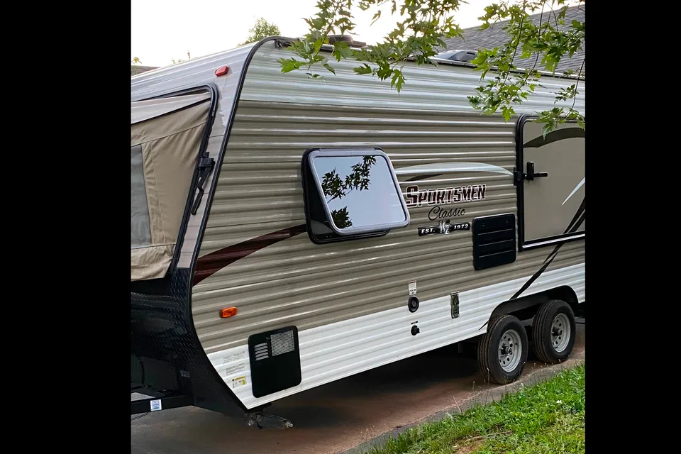 April's KZ Sportsman 180RBT Hybrid