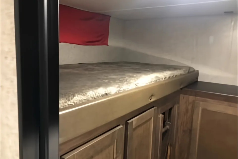 Forest River Cherokee Grey Wolf 29BH Travel Trailer