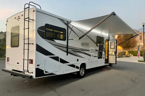 “The Squirrel  Whisperer” Luxury Entegra Bunk Model Class C