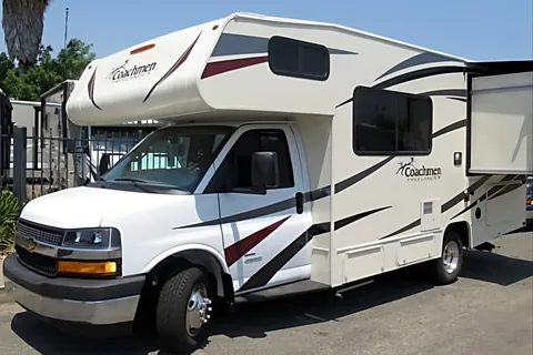 OFF THE GRID COACHMAN FREELANDER 21RS 