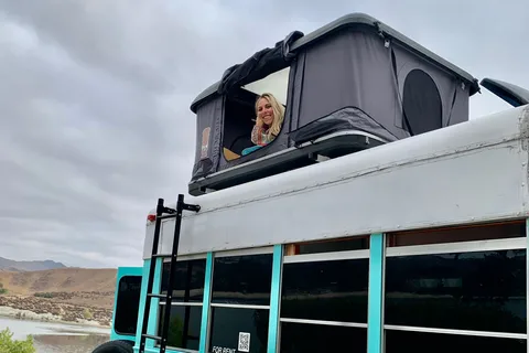 Converted School Bus SKOOLIE fully solar powered SEATS 7!