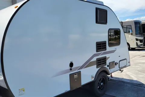 Patrick's Braxton Creek Bushwhacker plus BH Micro Trailer