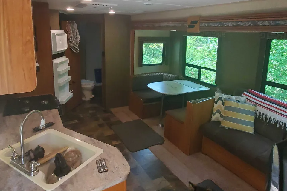 Starcraft AR-One Family Trailer