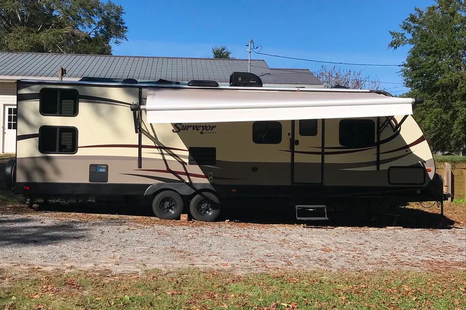 Dallas's Forest River surveyor 294Qble Travel Trailer Wind Creek, Talladega, Auburn, Cheaha