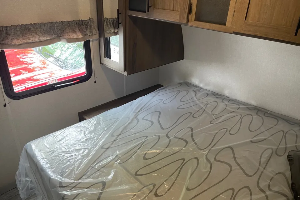 Eric's Prime Time 26BK  Travel Trailer