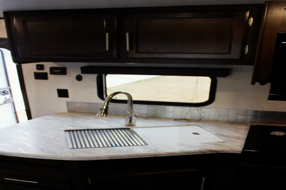 2019 Jayco Jay Flight SLX Rocky Mountain Edition 