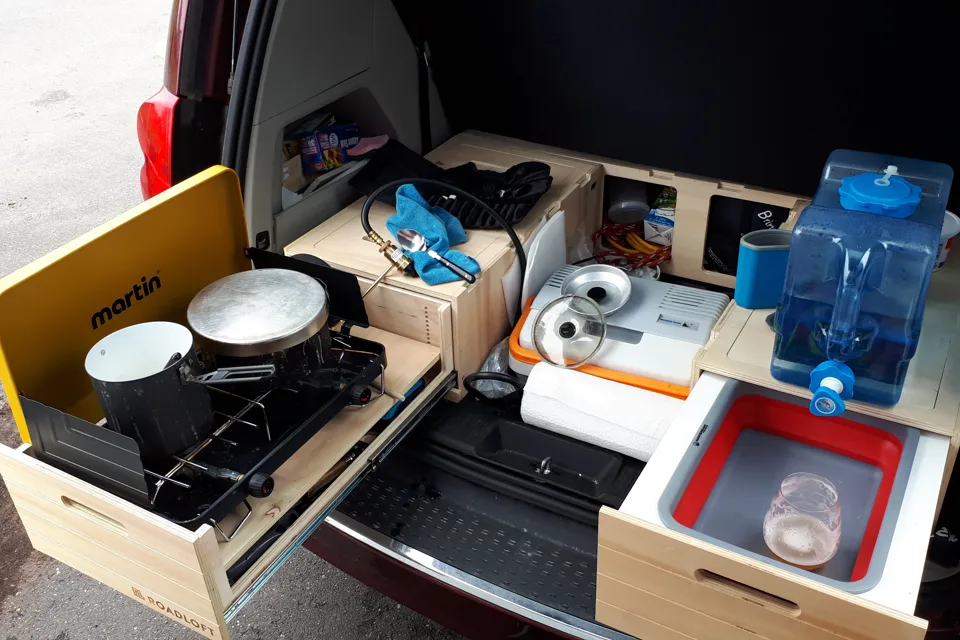 Roadloft Dodge Caravan 2017
