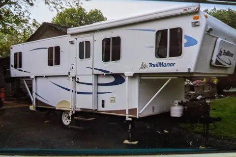 Rich's Trailmanor  19/26 Tent Trailer