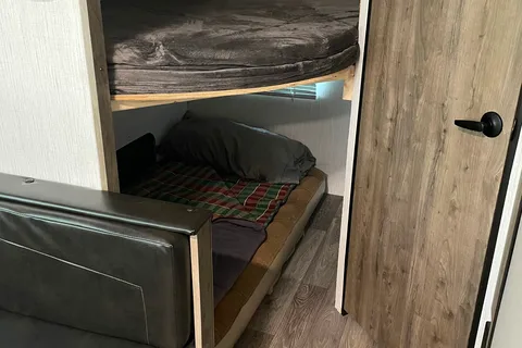 Rob's Heartland Bunkhouse 250 Travel Trailer
