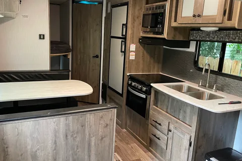 Rob's Heartland Bunkhouse 250 Travel Trailer