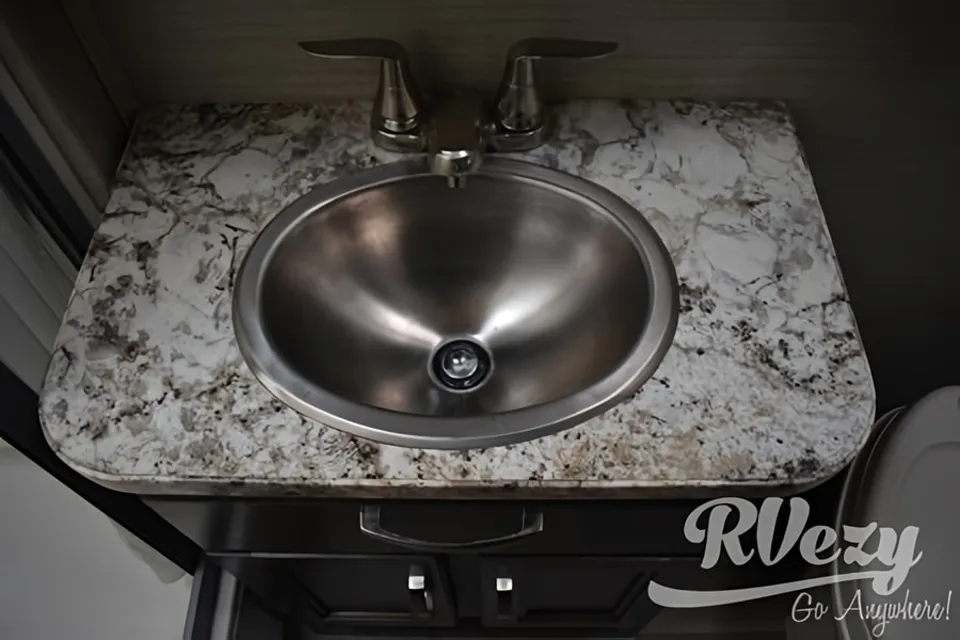 [23] Stress Free RVs - 2019 Class C - Redhawk - Luxury