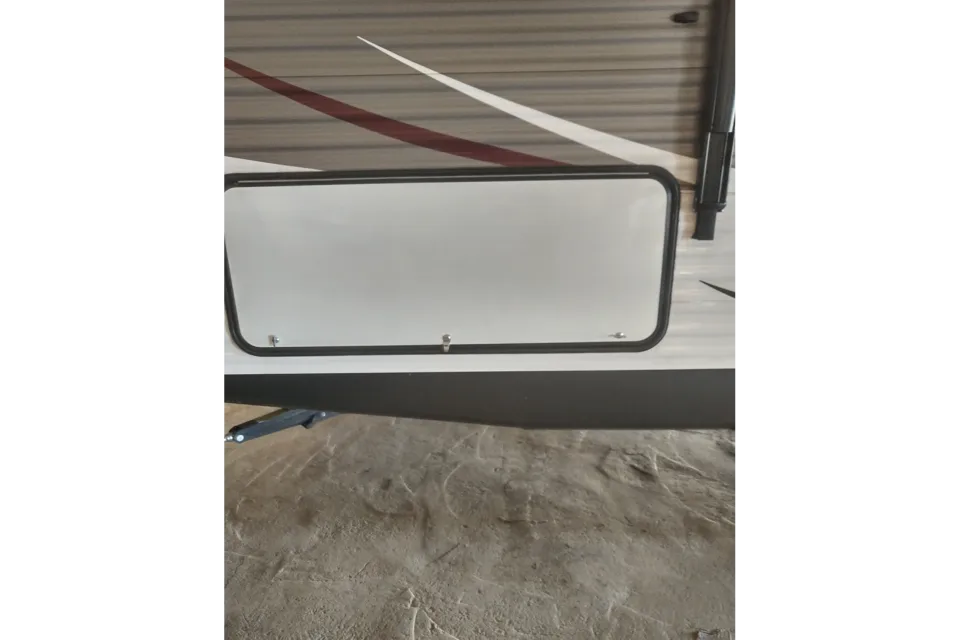 Coleman Lantern 244BH Travel Trailer