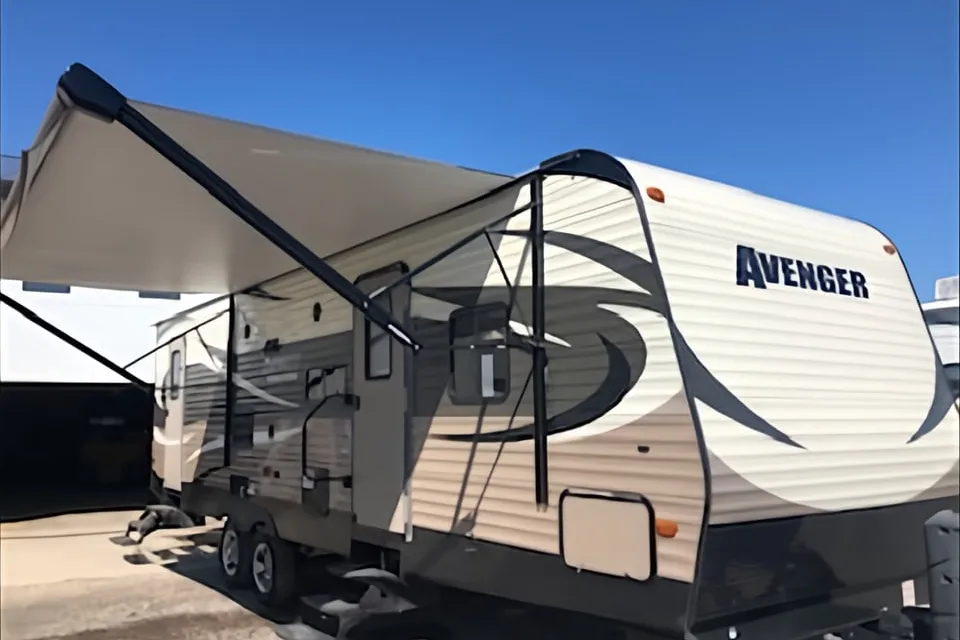Prime Time Avenger 28 DBS Travel Trailer